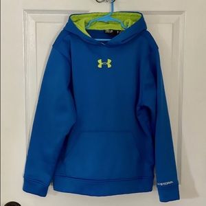 ***UNDER ARMOUR hoodie ***
